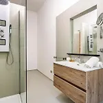 Apartment Exclusive 4 Bedrooms In Brera Milan