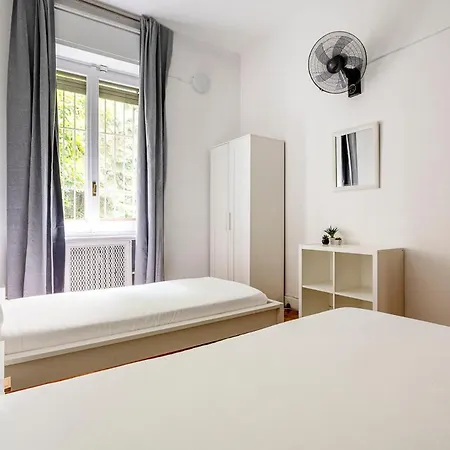 Exclusive 4 Bedrooms In Brera * Milão